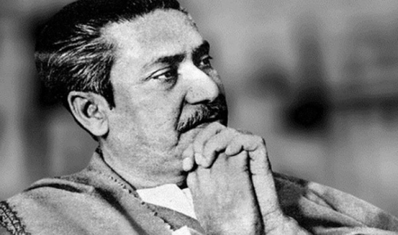 বঙ্গবন্ধুর ৭ মার্চের ভাষণ : স্বাধীনতার পথনির্দেশ বঙ্গবন্ধুর ৭ মার্চের ভাষণ : স্বাধীনতার পথনির্দেশ